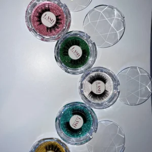 Lash & Beauty Bar strip lashes