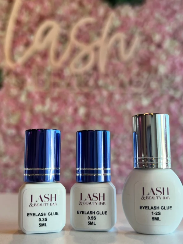 Lash & Beauty Bar Lash 0.3s Glue - Image 3